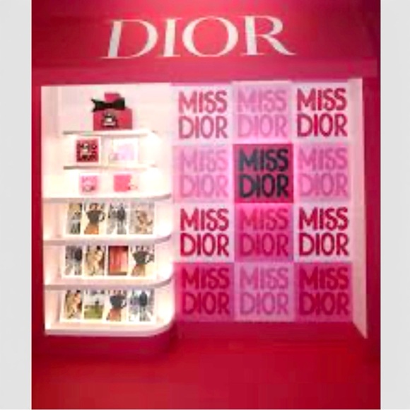 Miss Dior Store Display Tile - Picture 4 of 5